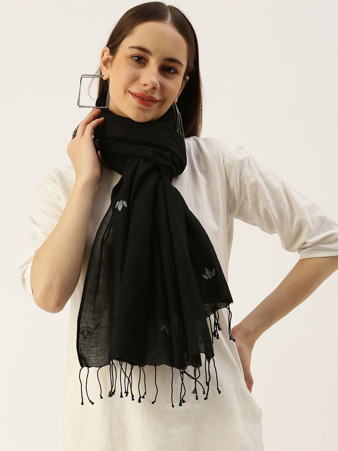 

ASVA Jamdani Butti Scarf, Black