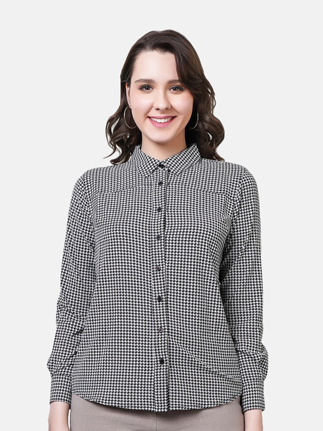 

NUEVOSDAMAS Women Checked Casual Shirt, Black