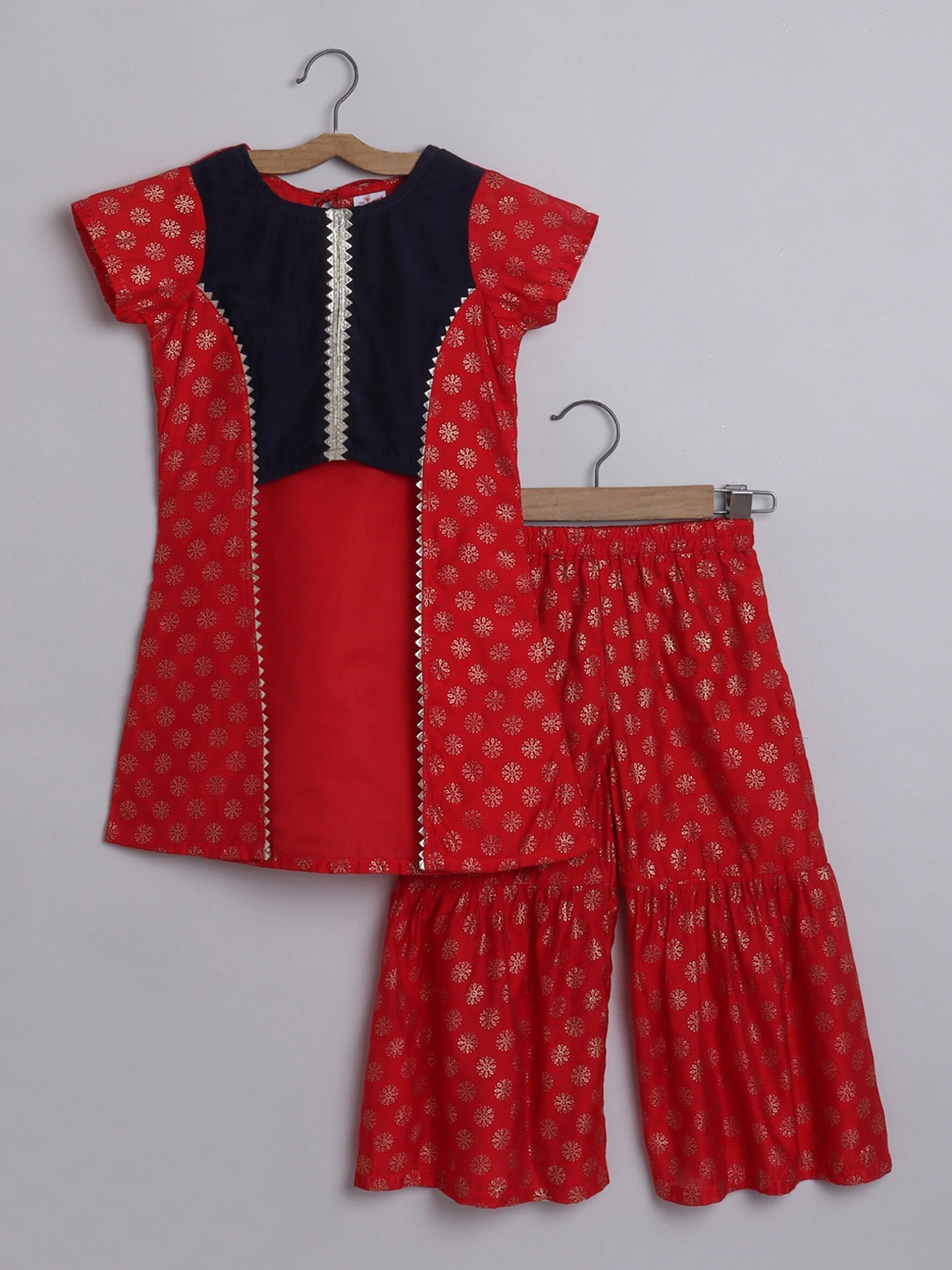

The Magic Wand Girls Ethnic Motifs Printed Empire Gotta Patti Kurta with Sharara, Red