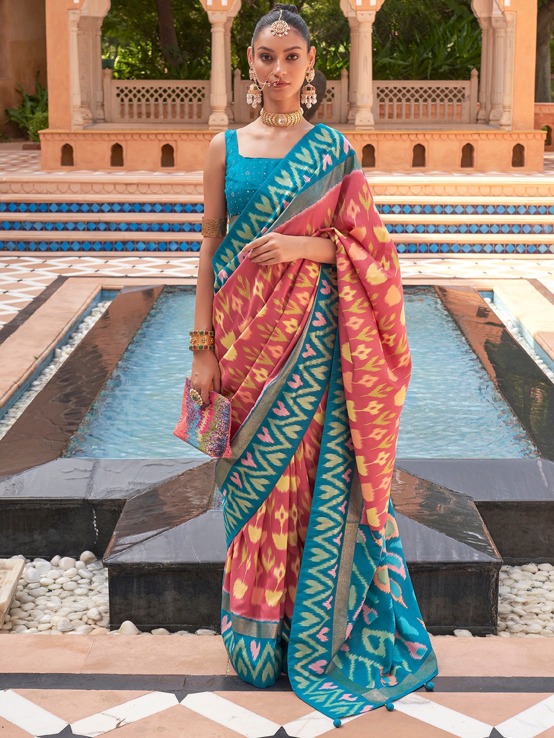 

Anouk Ethnic Motifs Silk Blend Ikat Saree, Mauve