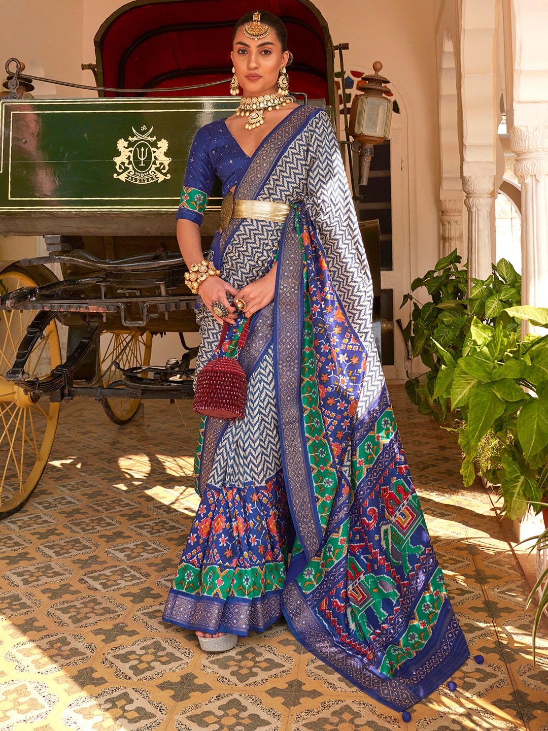 

Anouk Floral Printed Silk Blend Embellished Pochampally Saree, Navy blue