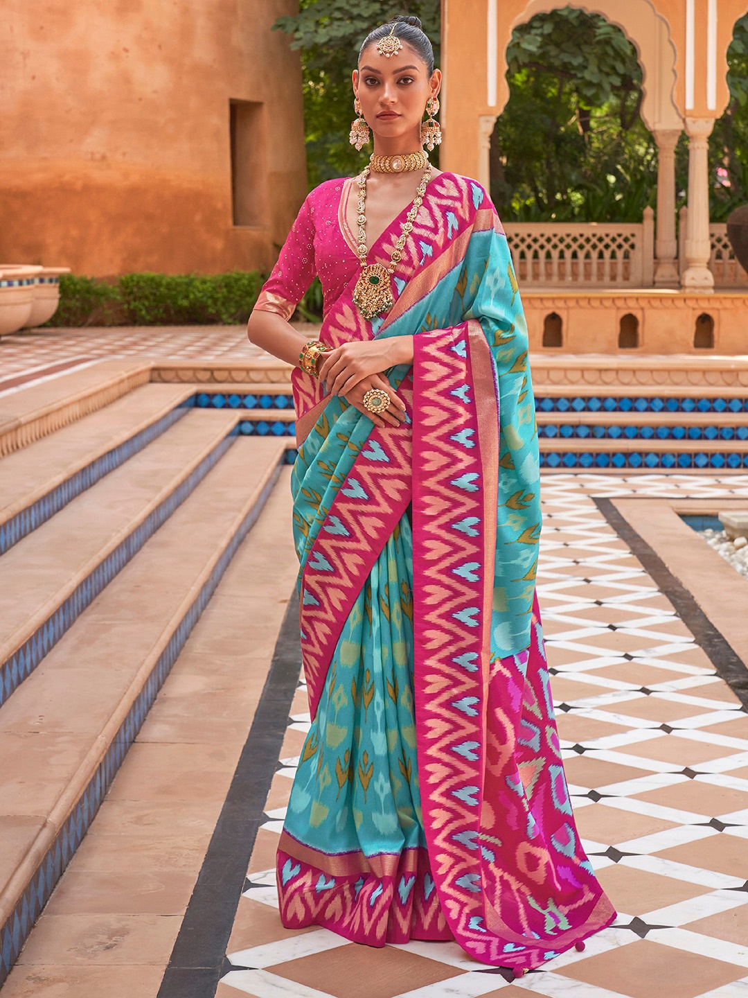

Anouk Ethnic Motifs Printed Silk Blend Ikat Saree, Blue