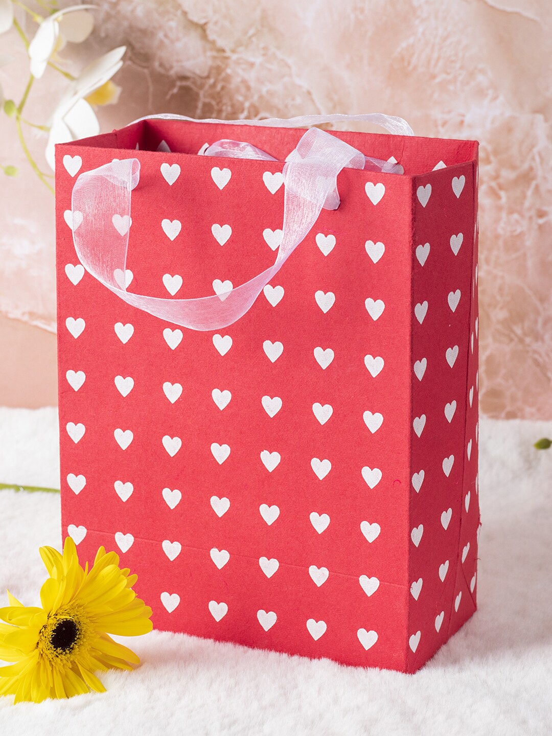 

MARKET99 2-Pieces Red & White Printed Lovely Valentine Bag Gift Set