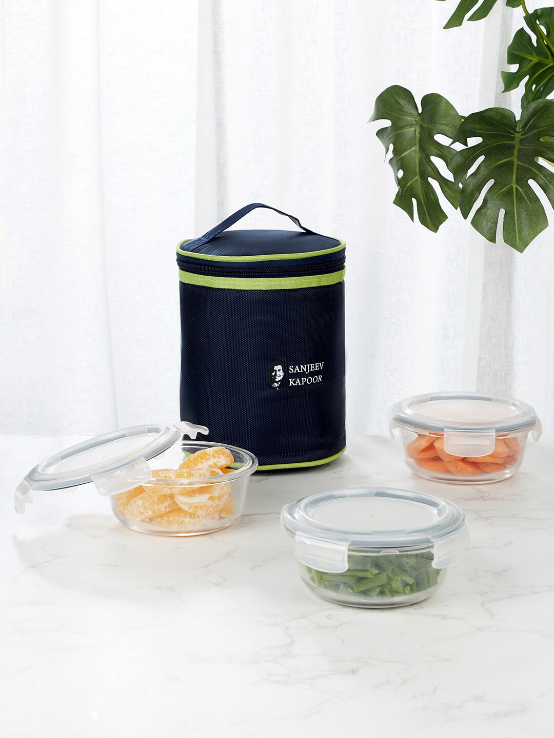 

HomeTown Boston Blue 3 Pcs Borosilicate Glass Round Lunch box 400 ml & Carry Bag