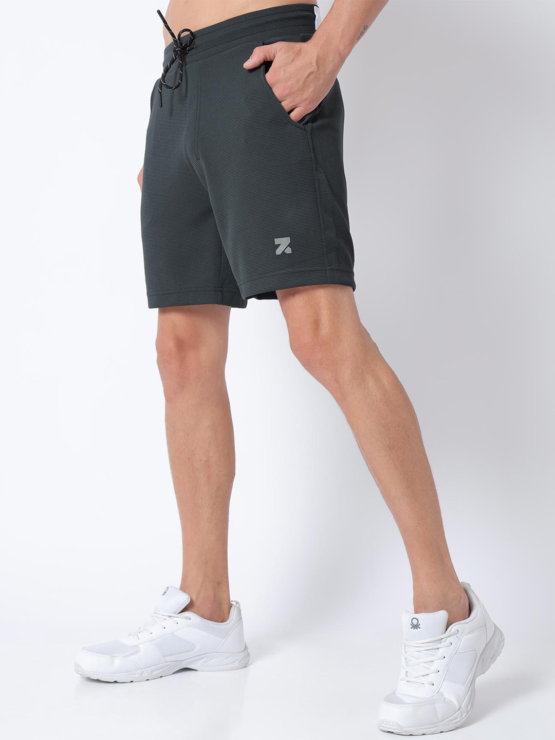 

Zymrat Men Training Sports Shorts, Black