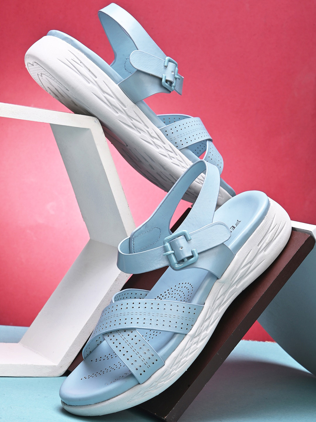 

Fentacia Textured Ultra-Light Comfort Heels, Blue
