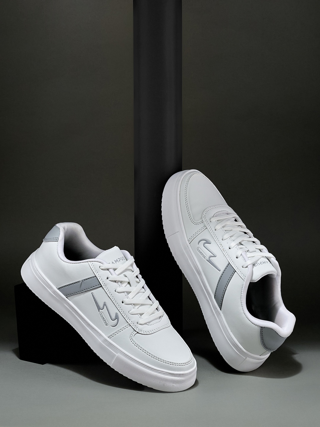 

Campus CAMP CLINT Women Lace-Up Sneaker, White