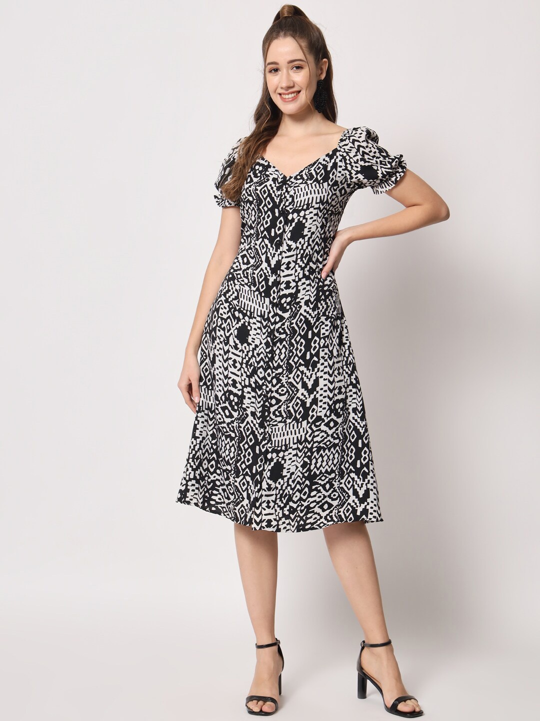 

CHARMGAL V-Neck Puff Sleeves Abstract Printed Fit & Flare Dress, Black