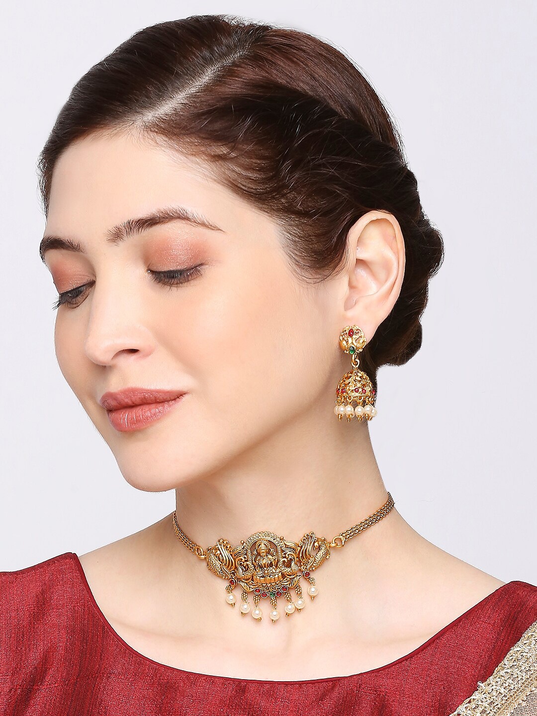 

OOMPH Stones & Beads -Studded Antique Jewellery Set, White