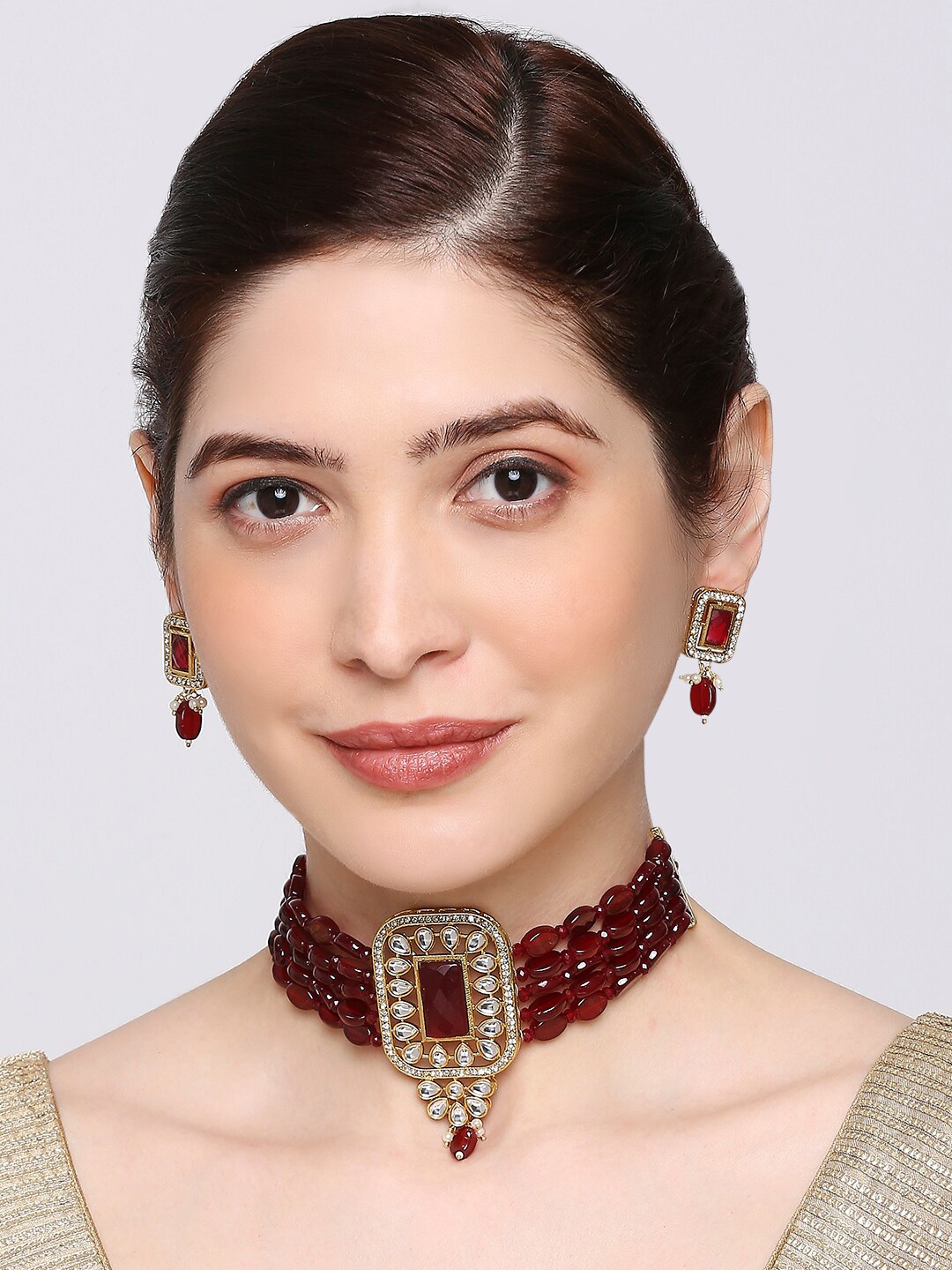 

OOMPH Stone-Studded & Beaded Jewellery Set, Maroon