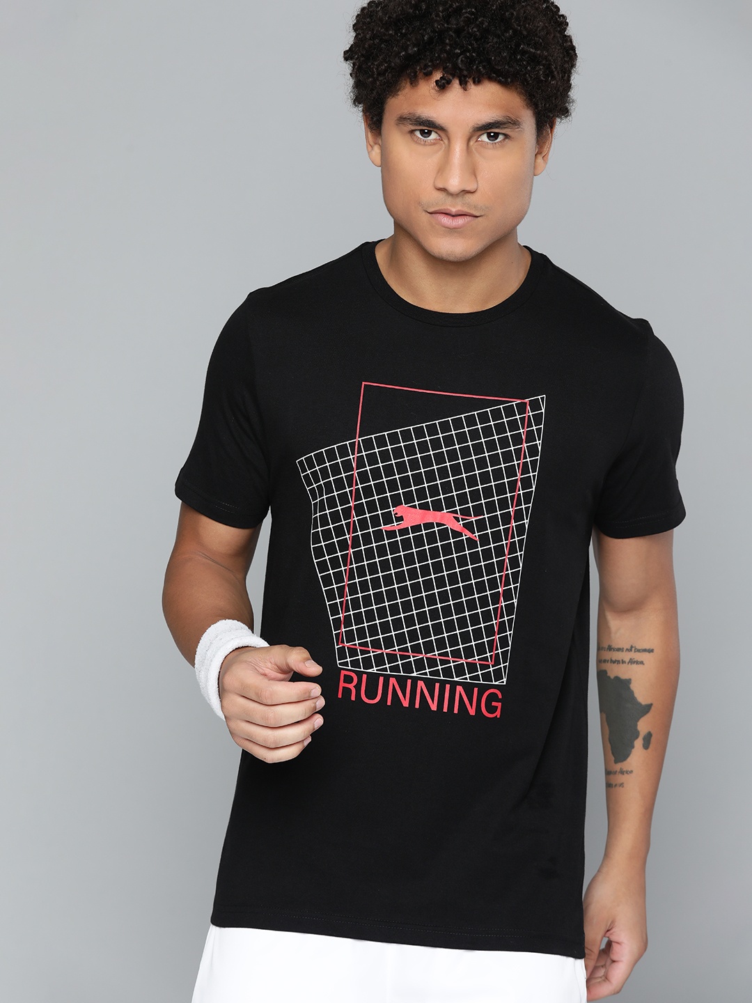 

Slazenger Men Brand Logo Printed Running T-shirt, Black