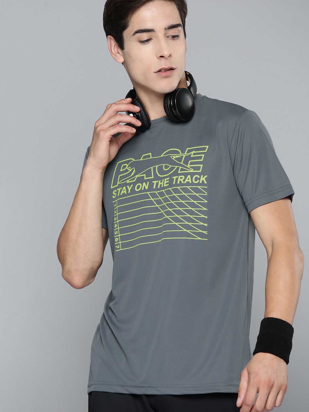

Slazenger Typography Printed Running Ultra-Dry T-shirt, Grey