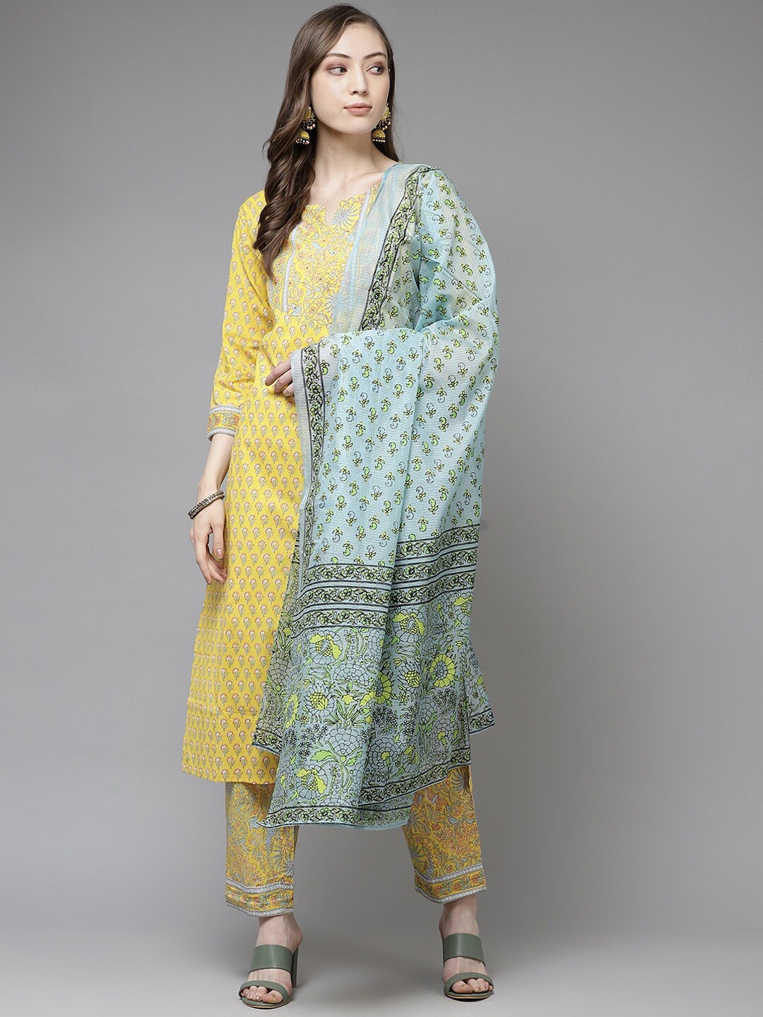 

Yufta Floral Printed Pure Cotton Kurta with Trousers & Dupatta, Yellow
