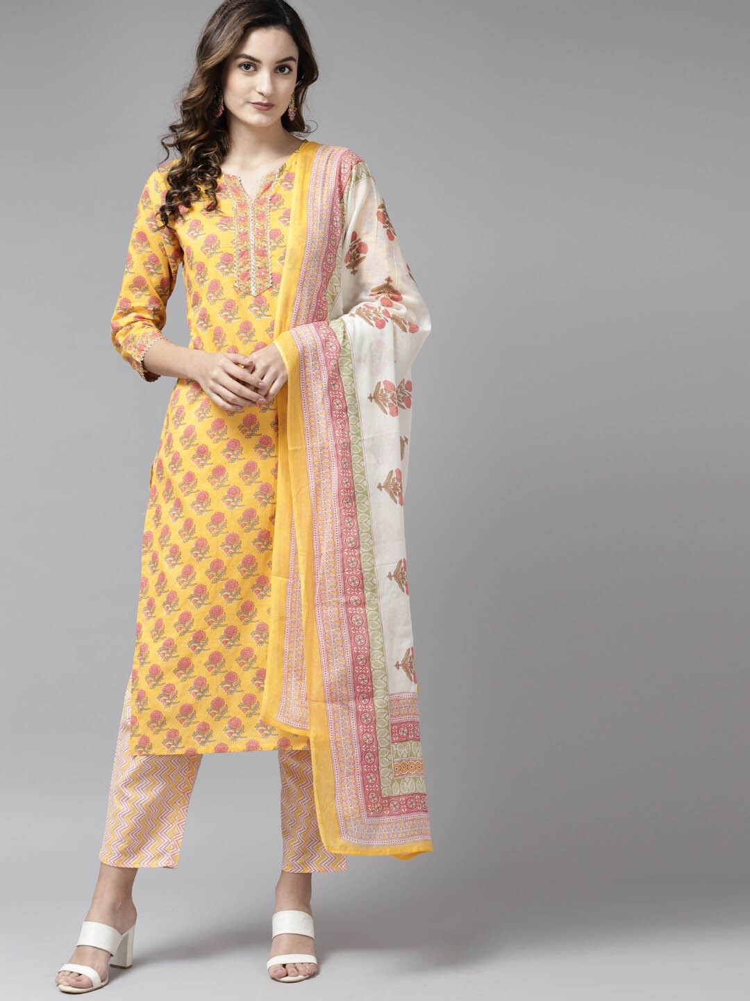 

Yufta Women Floral Printed Gotta Patti Pure Cotton Kurta with Trousers & Dupatta, Yellow
