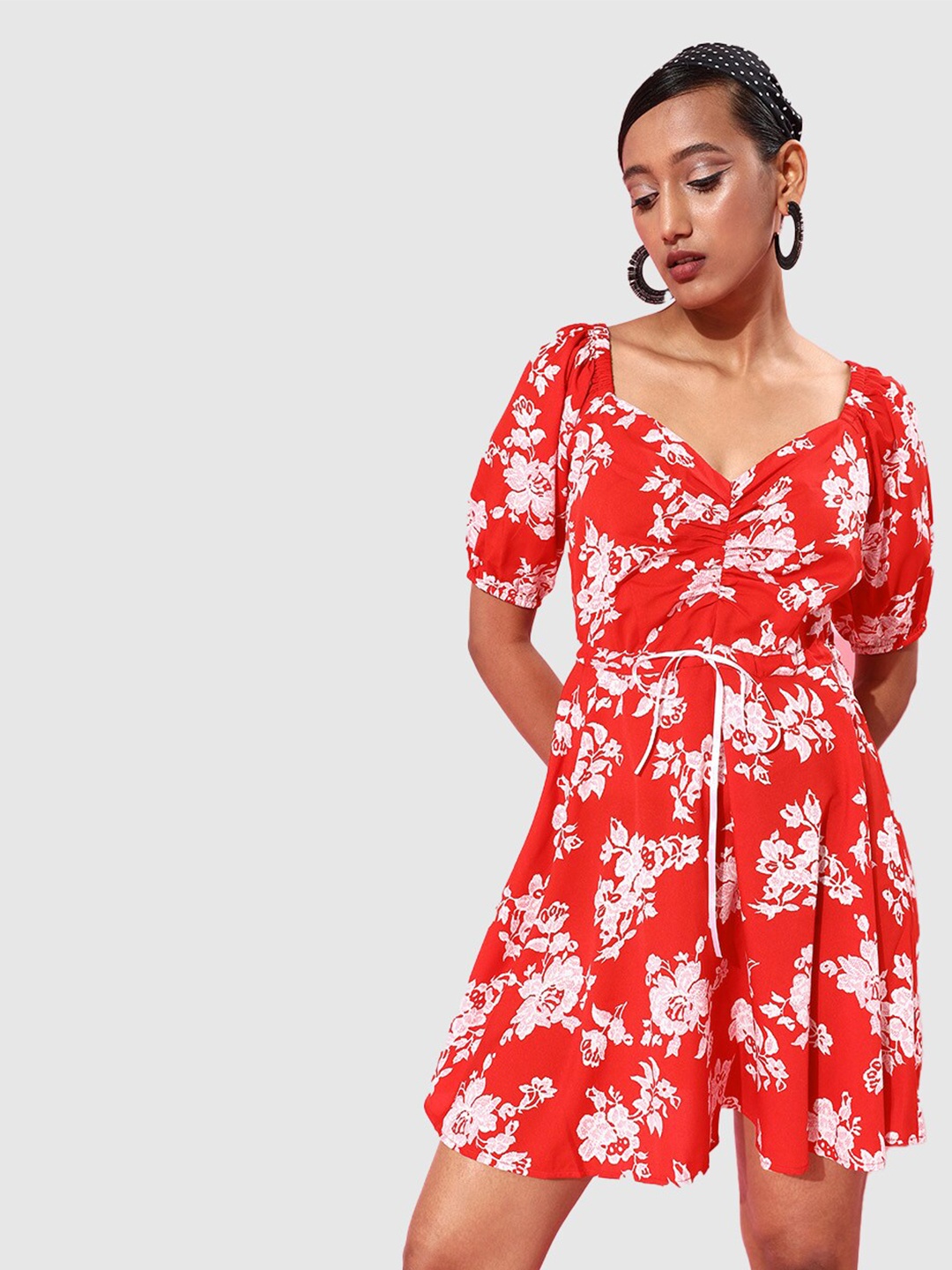 

The Vanca Sweetheart Neck Puff Sleeves Floral Dress, Red