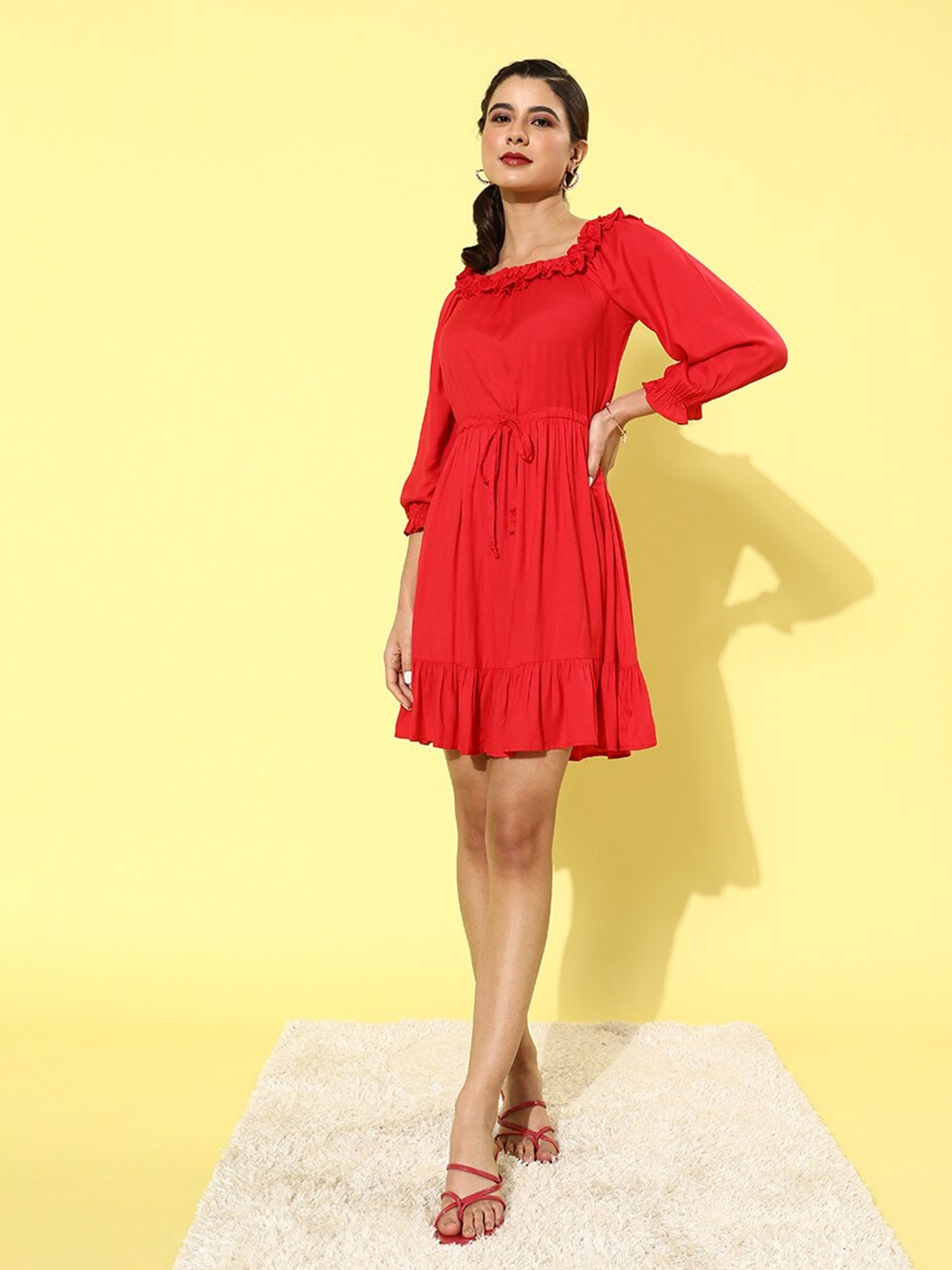 

The Vanca Square Neck Puff Sleeves Dress, Red