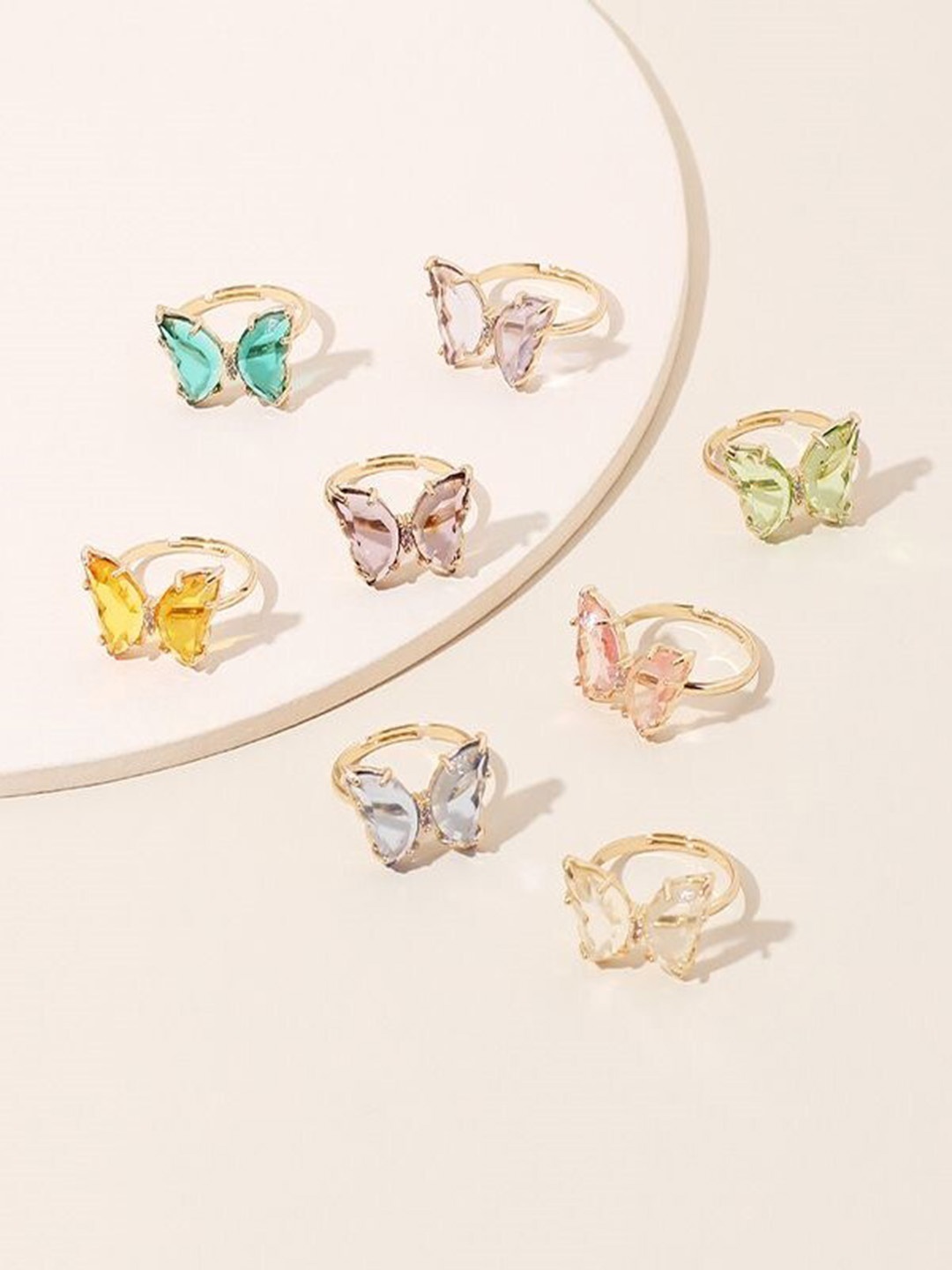 

THESTO Set Of 8 Brass-Plated Stone-Studded Adjustable Finger Rings, Gold