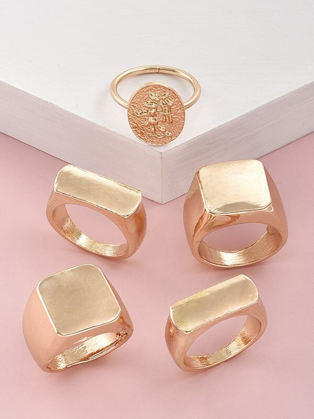 

THESTO Set Of 5 Brass-Plated Adjustable Finger Ring, Gold