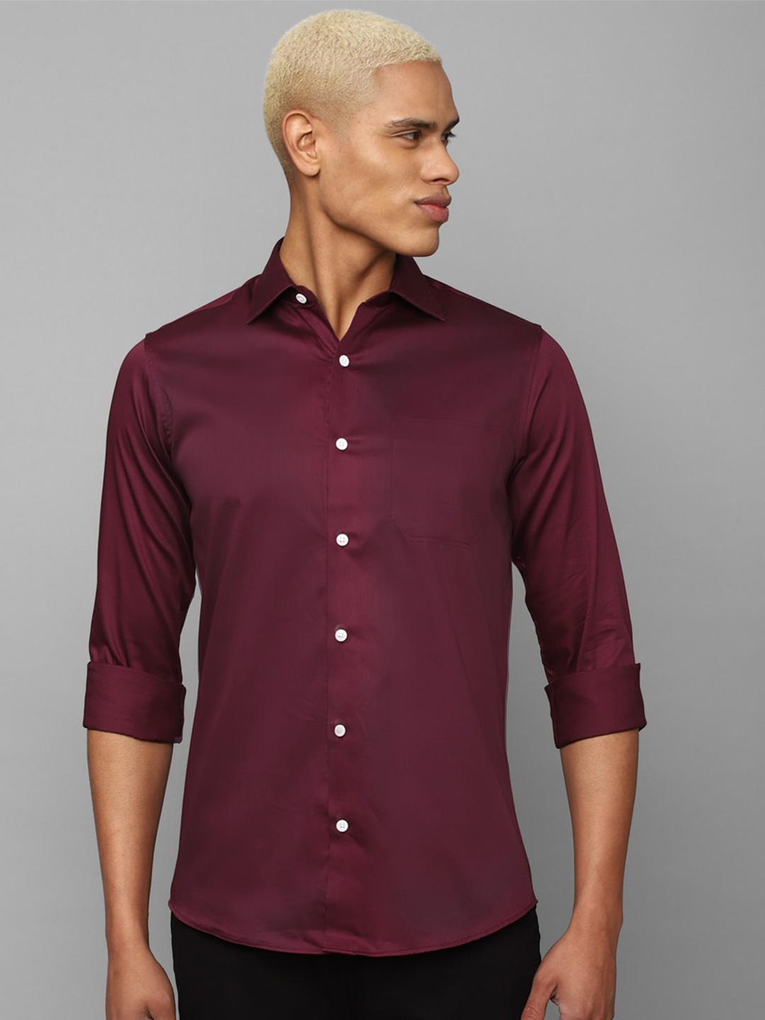 

Allen Solly Men Spread Collar Pure Cotton Slim Fit Casual Shirt, Maroon