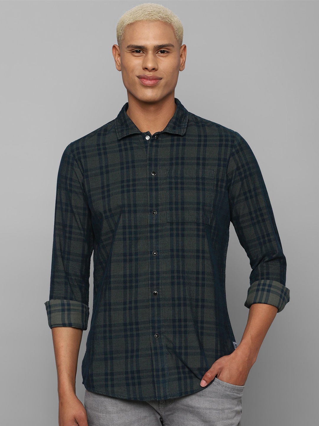 

Allen Solly Sport Men Tartan Checks Pure Cotton Casual Shirt, Green