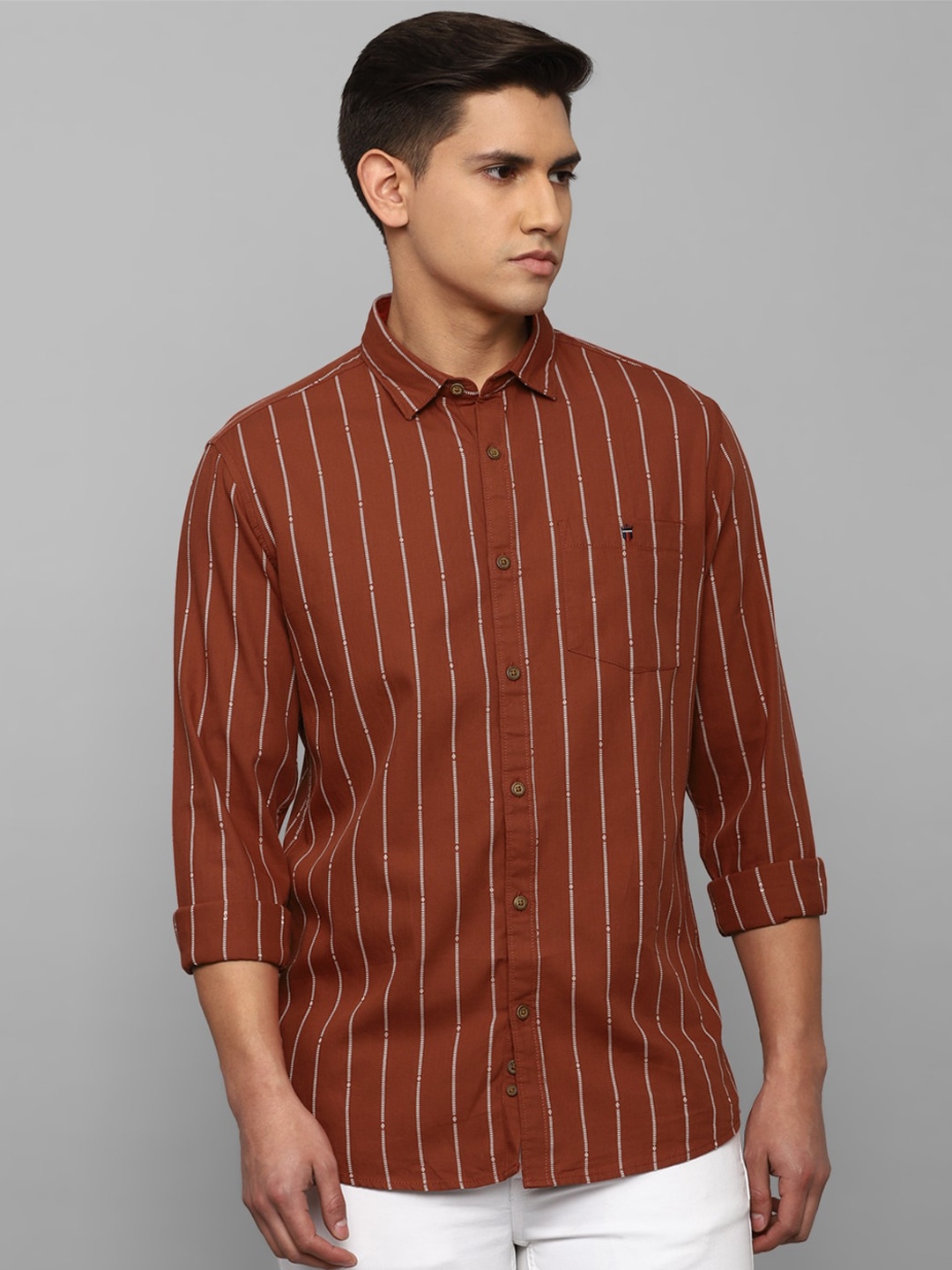 

Louis Philippe Jeans Men Slim Fit Vertical Striped Casual Shirt, Maroon