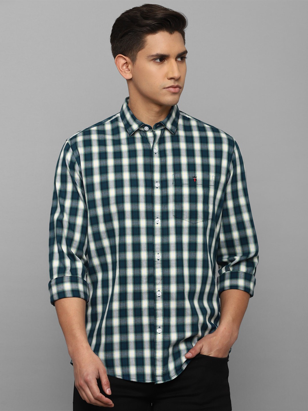 

Louis Philippe Jeans Men Slim Fit Tartan Checked Casual Pure Cotton Shirt, Green