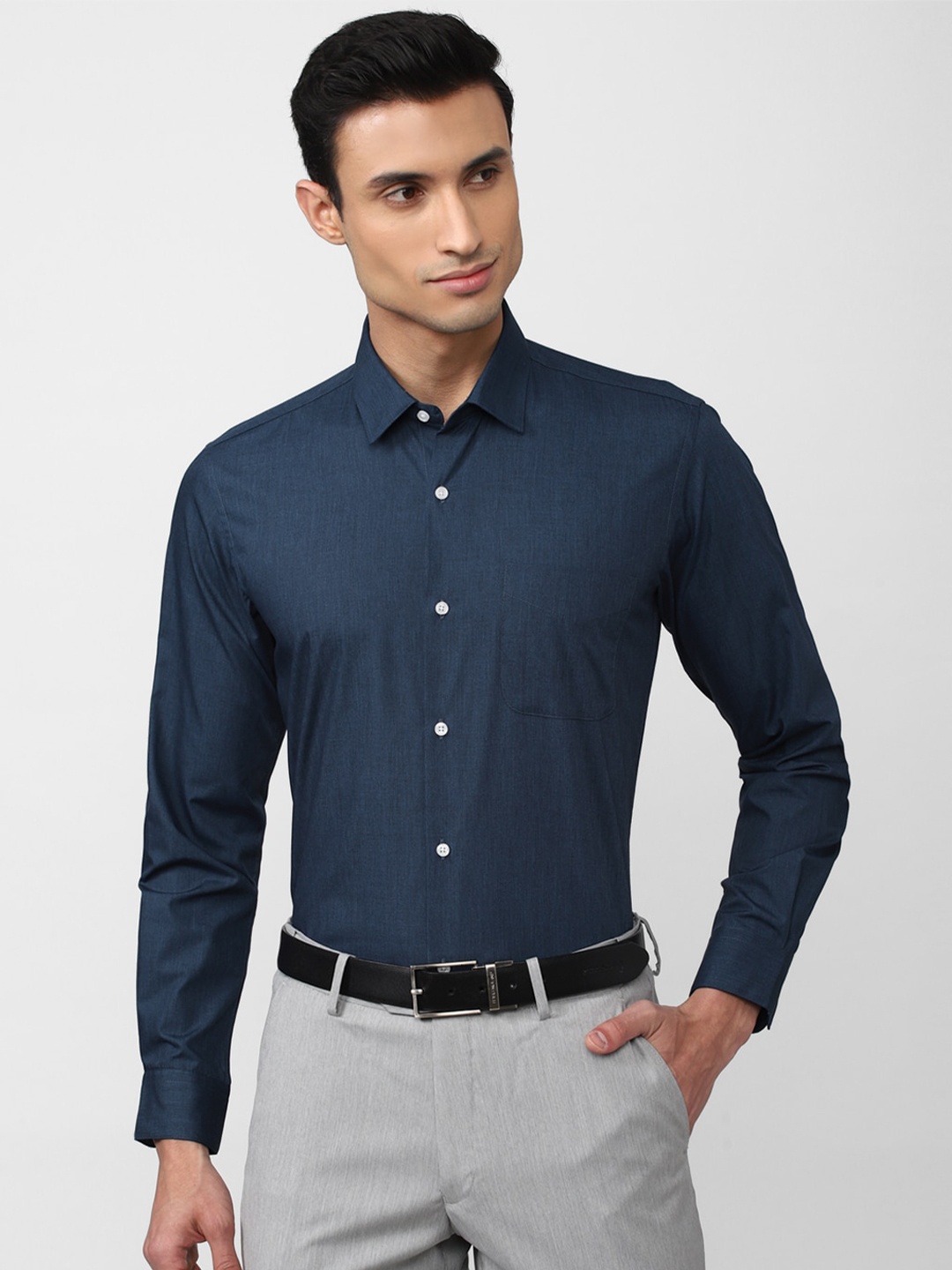 

Peter England Men Formal Shirt, Navy blue