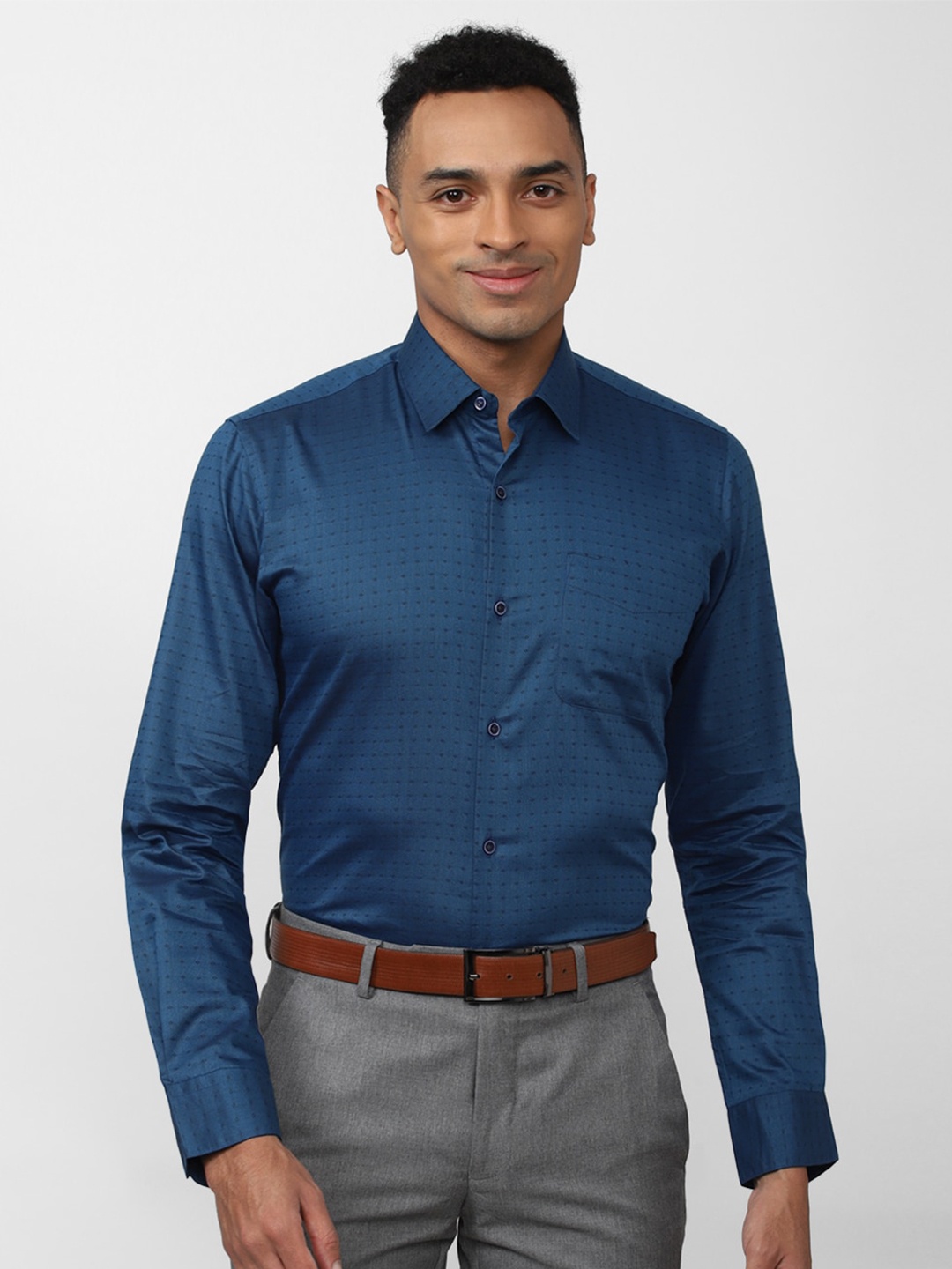 

Peter England Men Micro Ditsy Printed Formal Shirt, Blue