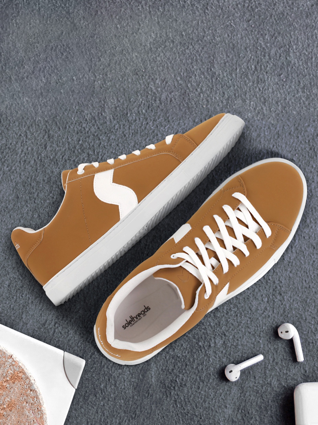 

SOLETHREADS REBEL Men SWATCH Solid Memory Foam Insole Sneakers, Brown