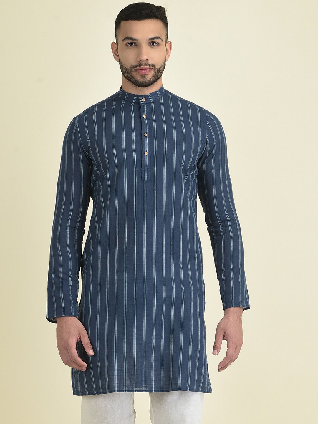 

Anouk Men Woven Design Mandarin Collar Kurta with Pyjamas, Navy blue