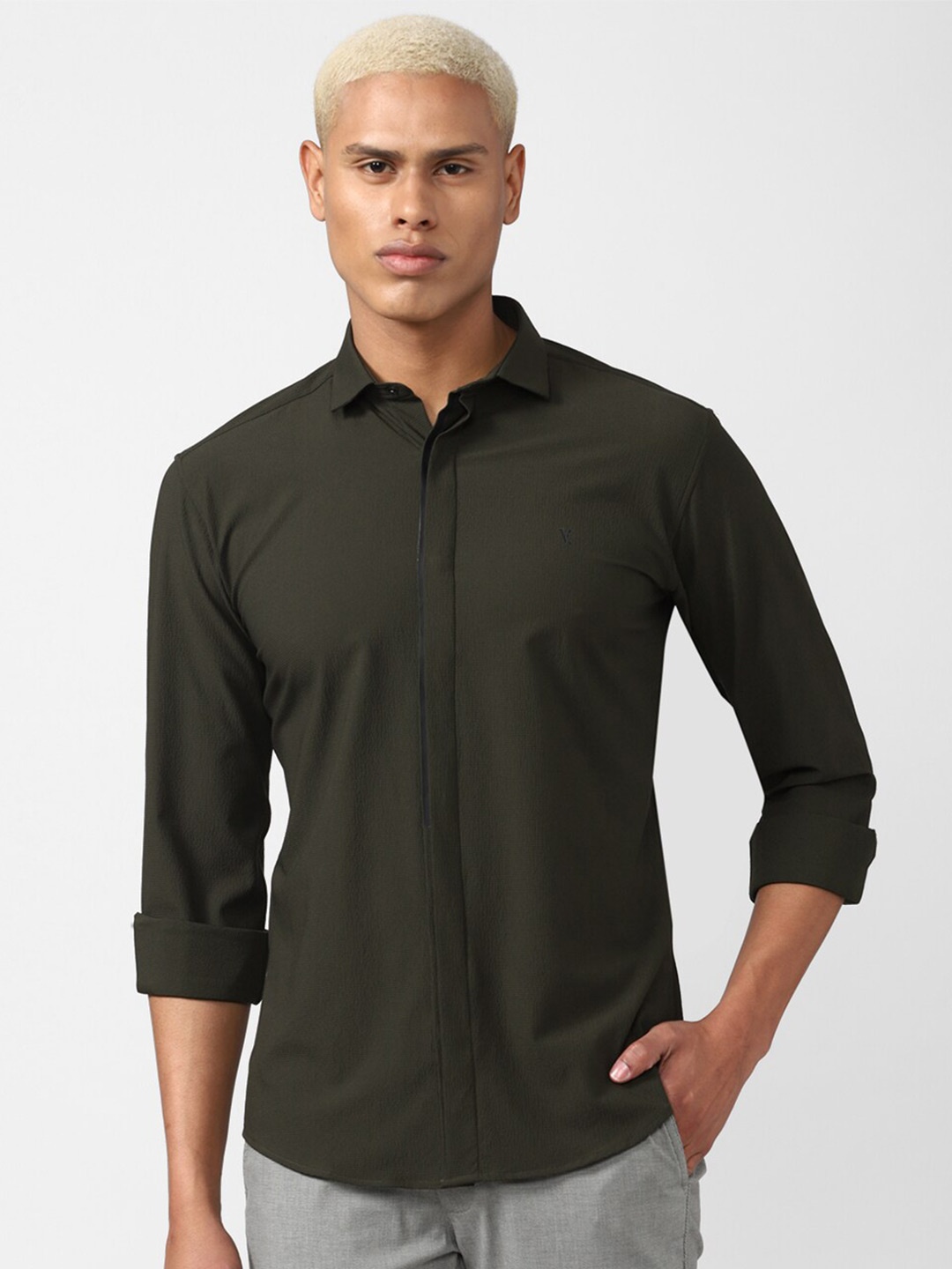

V Dot Slim Fit Spread Neck Casual Shirt, Green