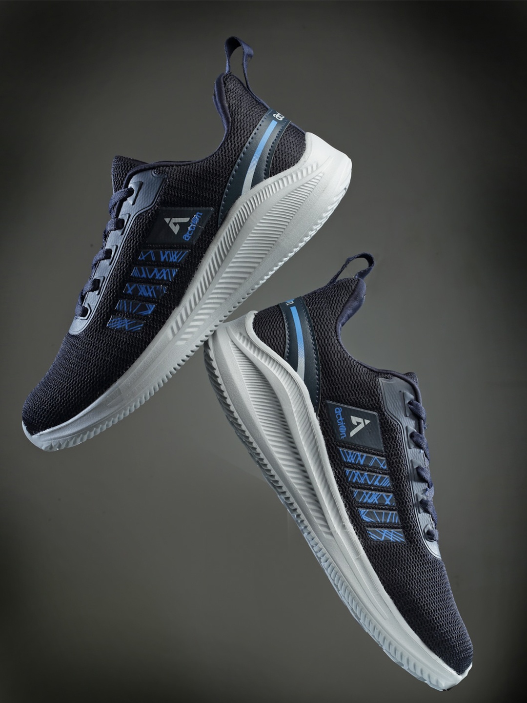 

Action Men Lightweight Running Non-Marking Shoes, Blue