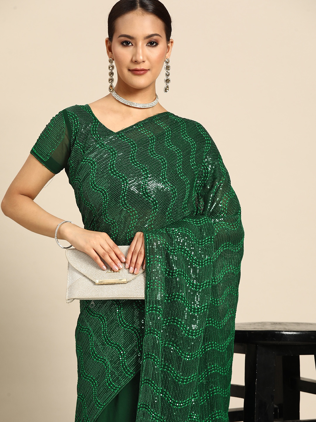 

SERONA FABRICS Embellished Sequinned Pure Georgette Saree, Green