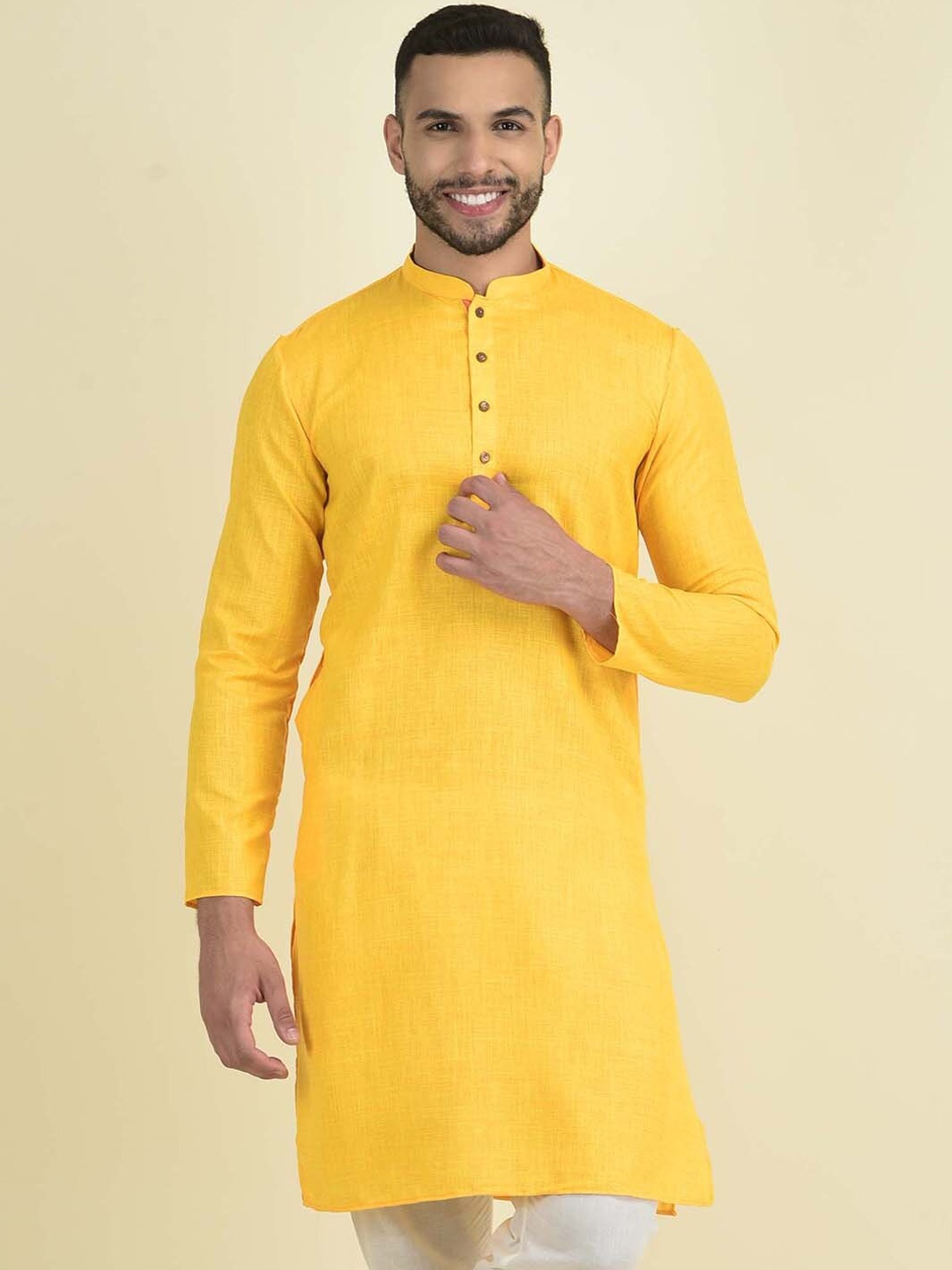 

Anouk Men Mandarin Collar Jacquard Kurta, Yellow