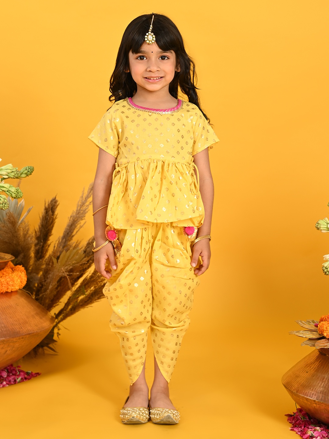 

SAKA DESIGNS Girls Ethnic Motifs Printed Kurti With Dhoti Pants, Yellow