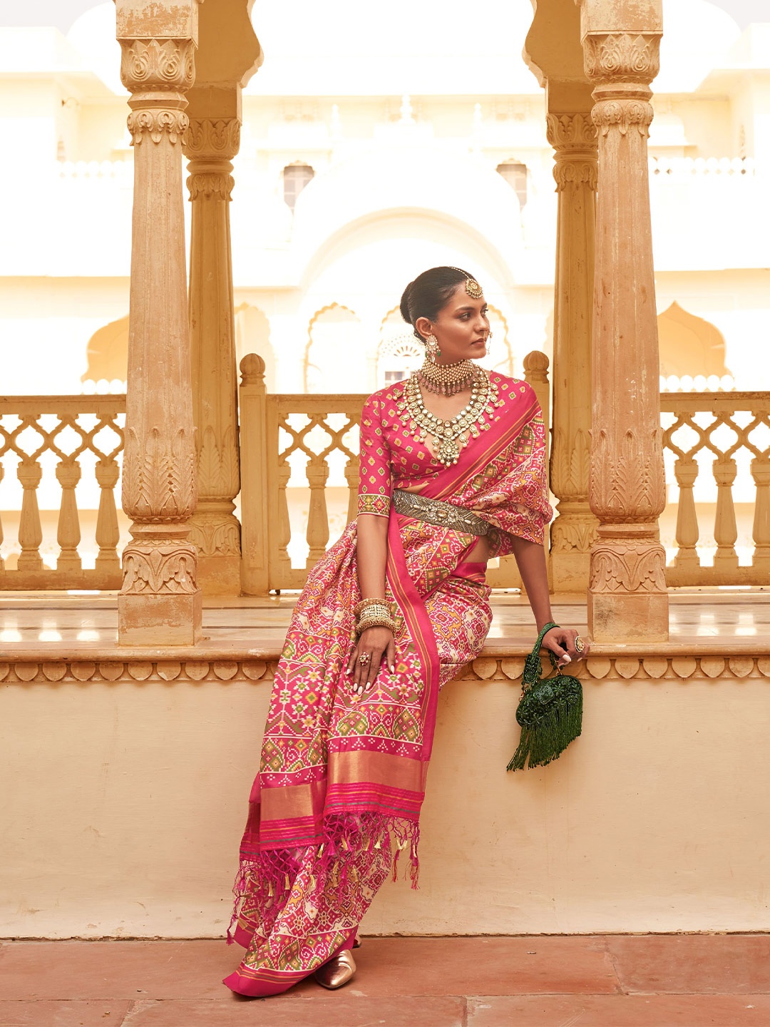 

elora Ethnic Motifs Pure Silk Patola Saree, Pink
