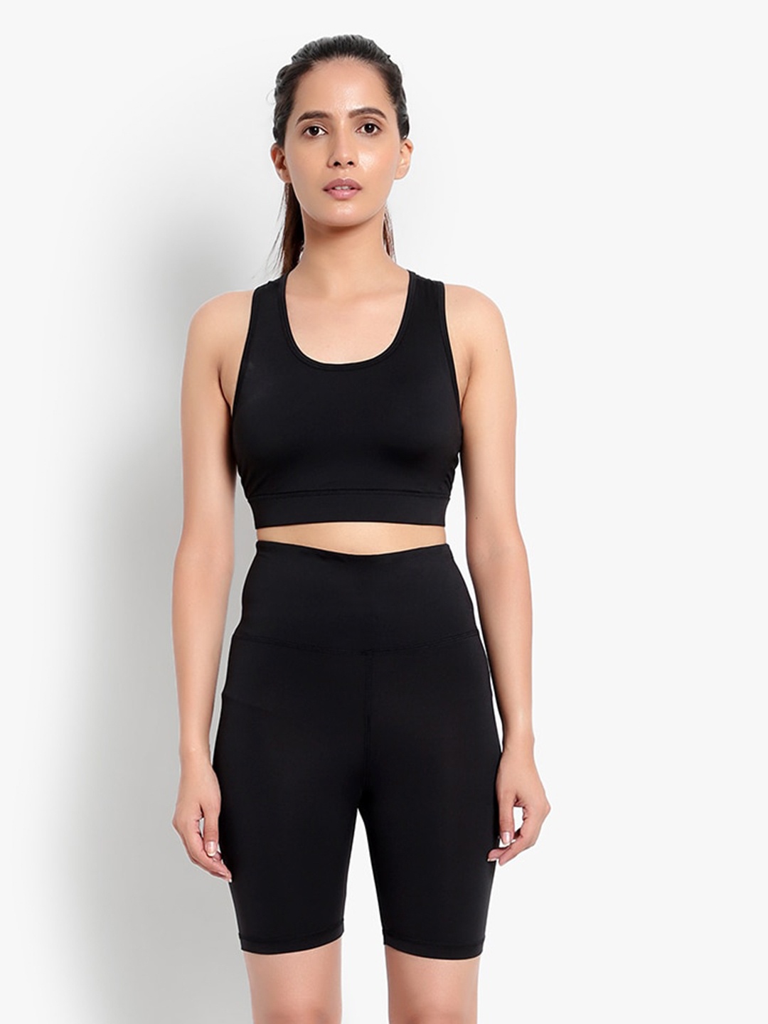 

Wearjukebox Easy Breezy Shorts & Sports Bra, Black