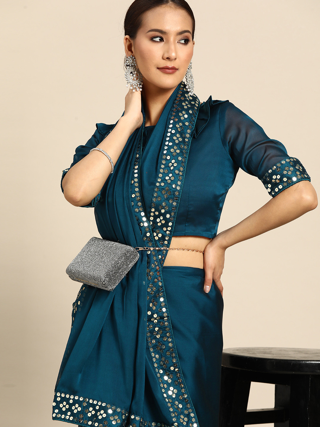 

SERONA FABRICS Sequinned Saree, Blue
