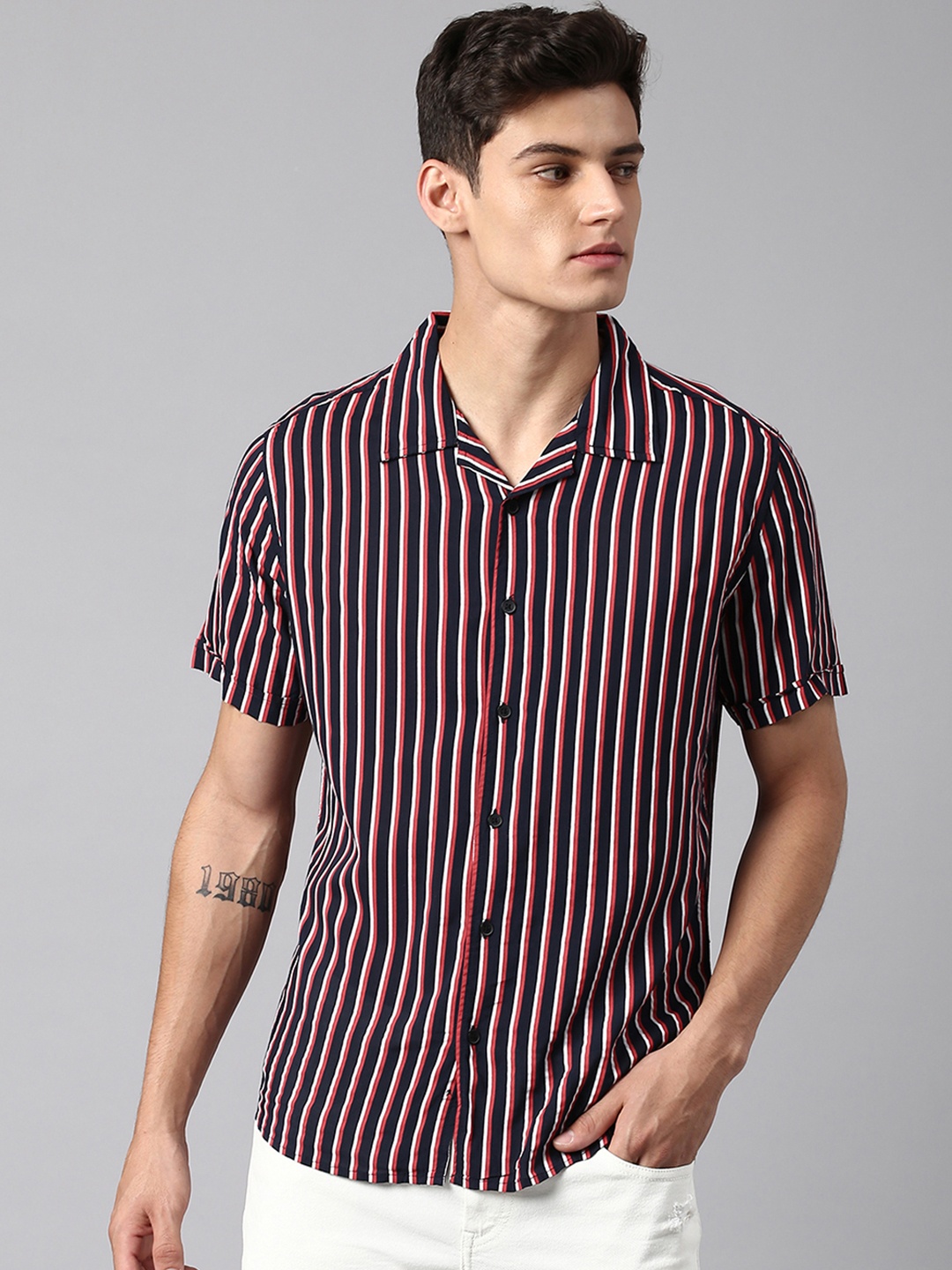 

Dennis Lingo Men Modern Slim Fit Striped Pure Cotton Casual Shirt, Black