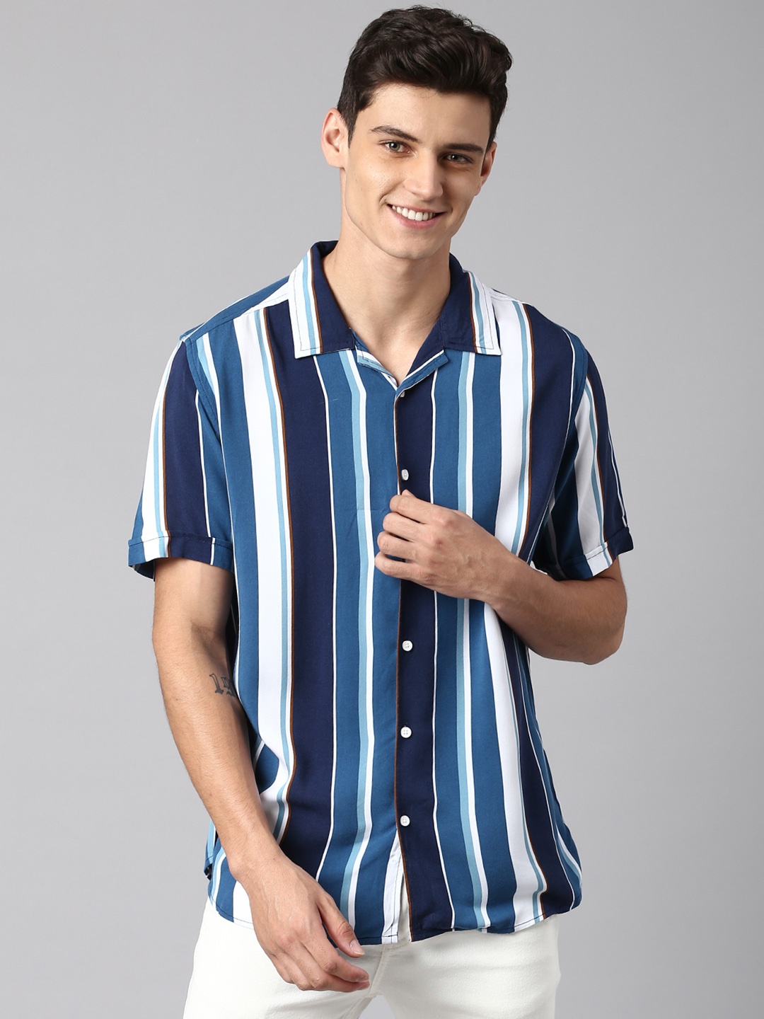 

Dennis Lingo Men Modern Slim Fit Striped Pure Cotton Casual Shirt, Blue