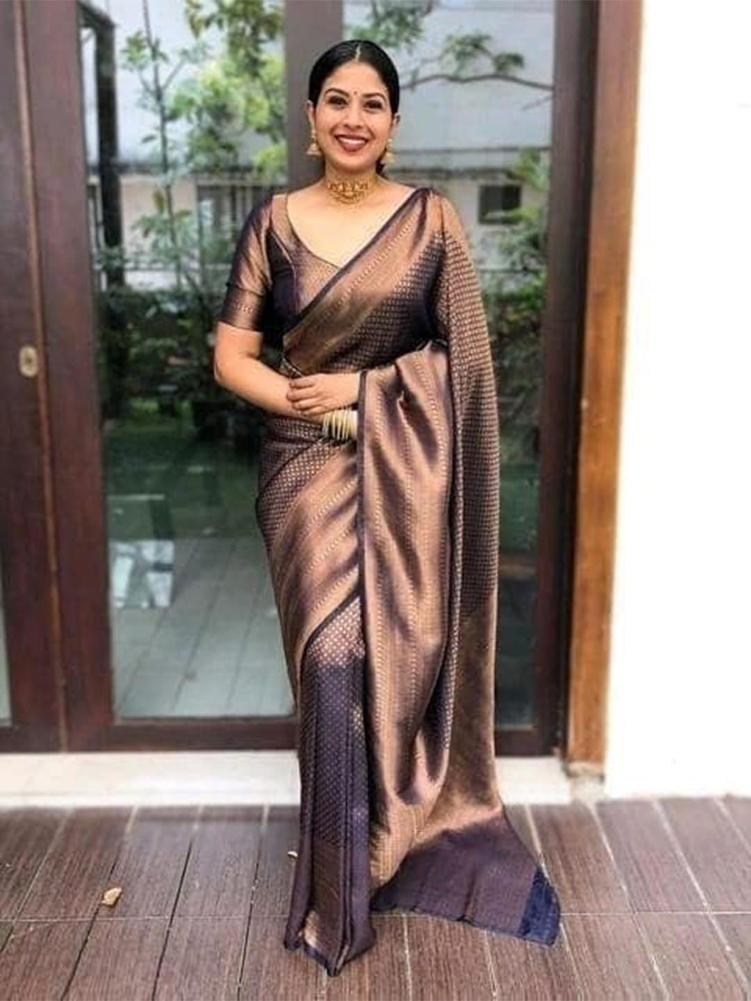 

ORUS Ethnic Motifs Woven Design Zari Kanjeevaram Saree, Navy blue