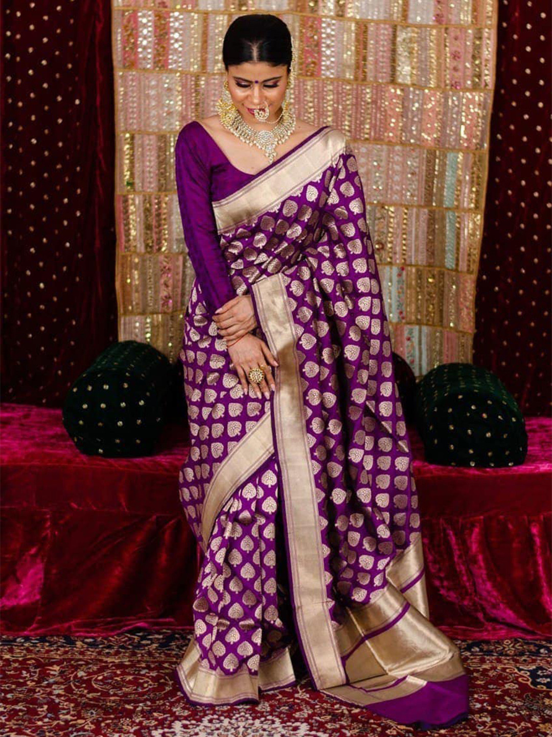 

ORUS Woven Design Zari Silk Blend Kanjeevaram Saree, Purple