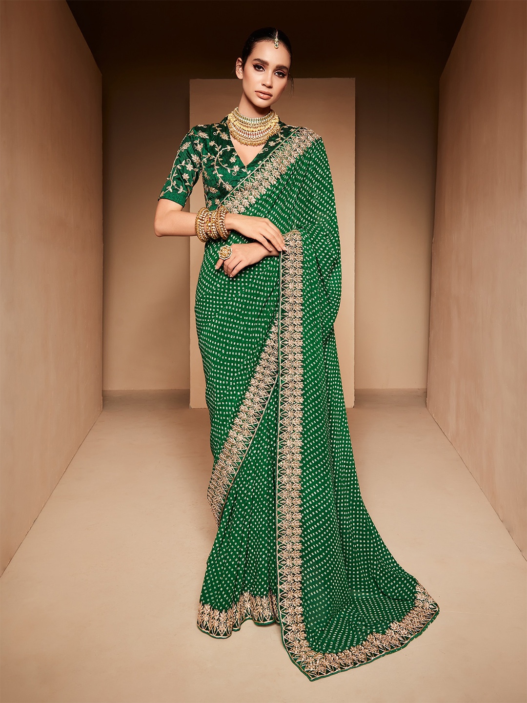 

Anouk Bandhani Printed Embroidered Saree, Green