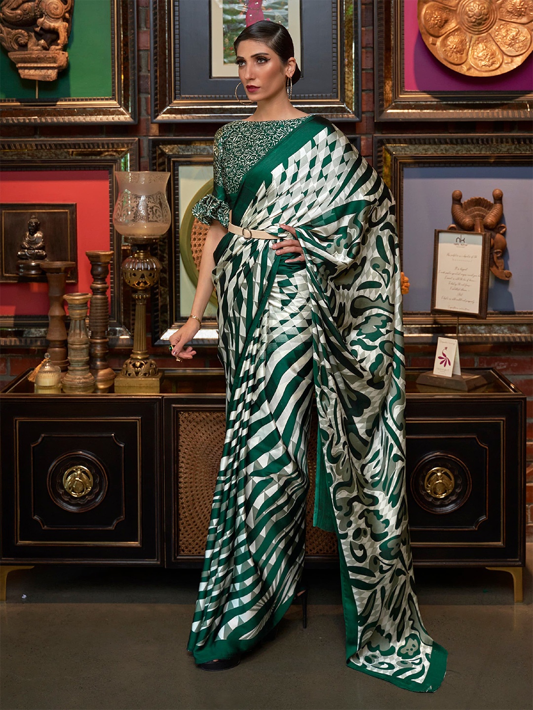 

Anouk Printed Pure Crepe Saree, Off white