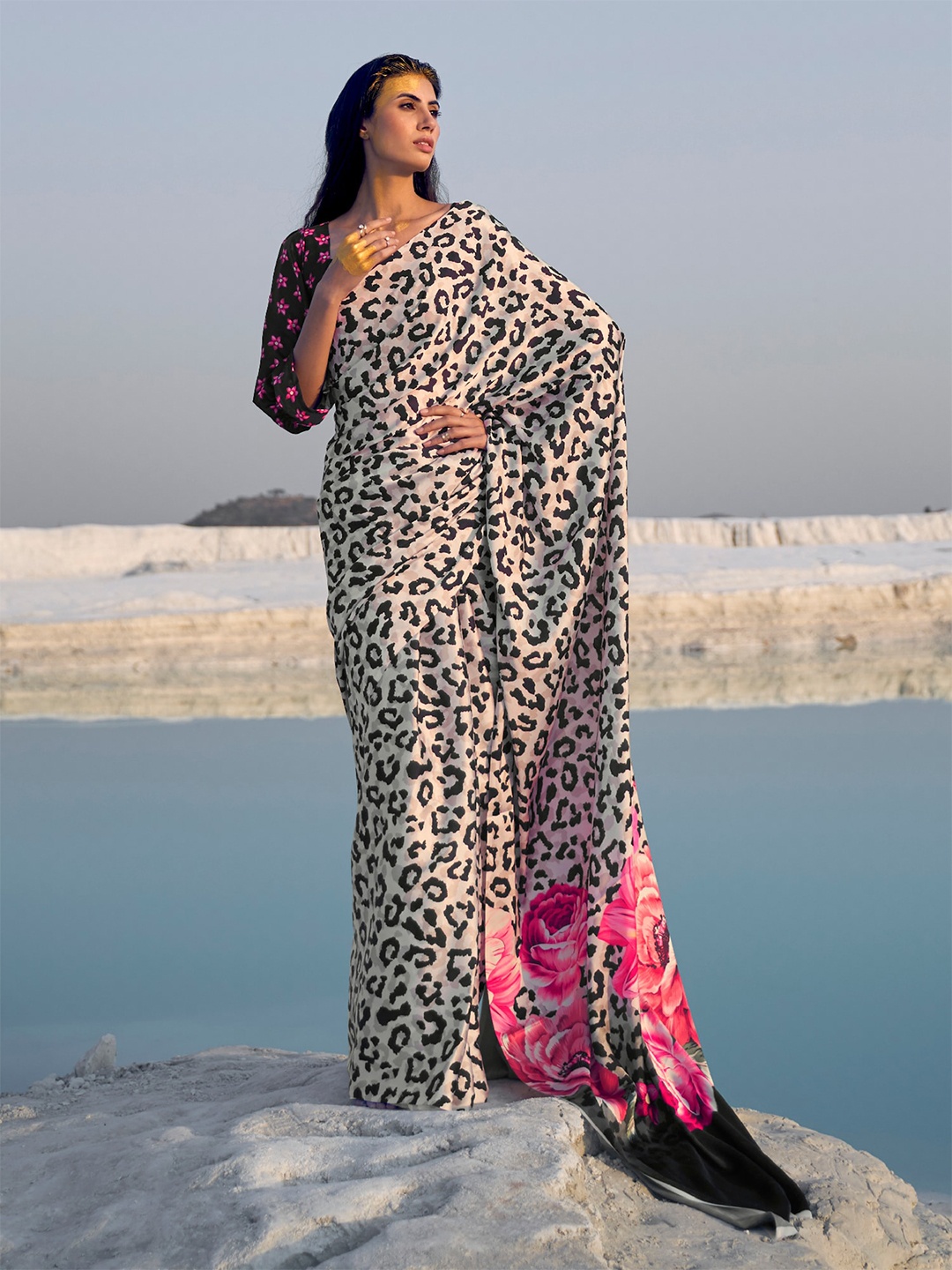 

Anouk Ethnic Printed Pure Crepe Saree With Matching Blouse, Cream