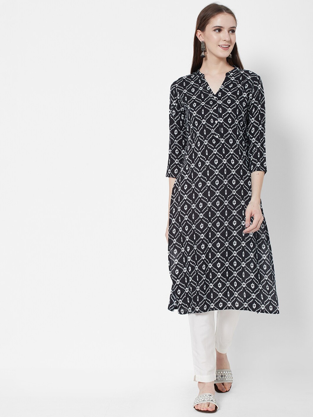 

Vedic Band Collar Ethnic Motifs Printed Kurta, Black