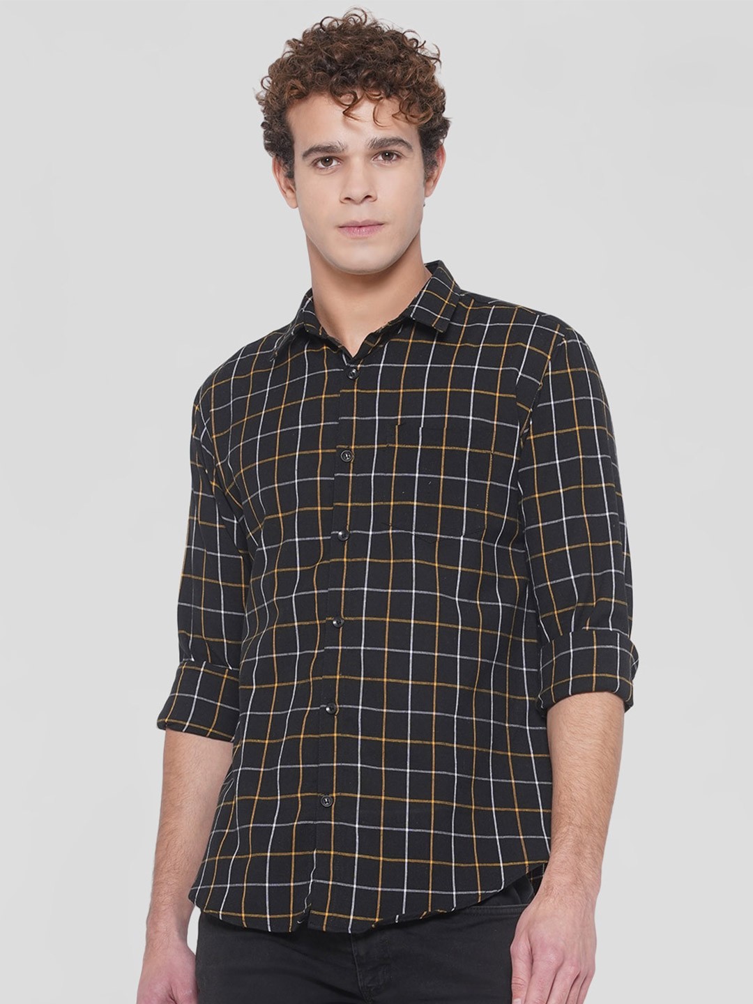 

Vastraa Fusion Men Checked Pure Cotton Casual Shirt, Black