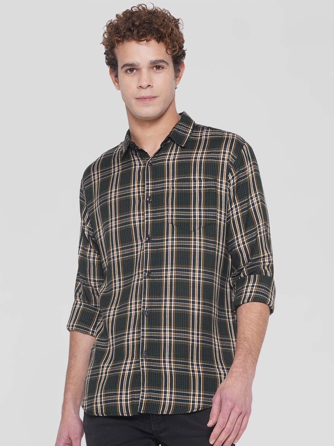 

Vastraa Fusion Men Tartan Checked Full Sleeves Casual Shirt, Green