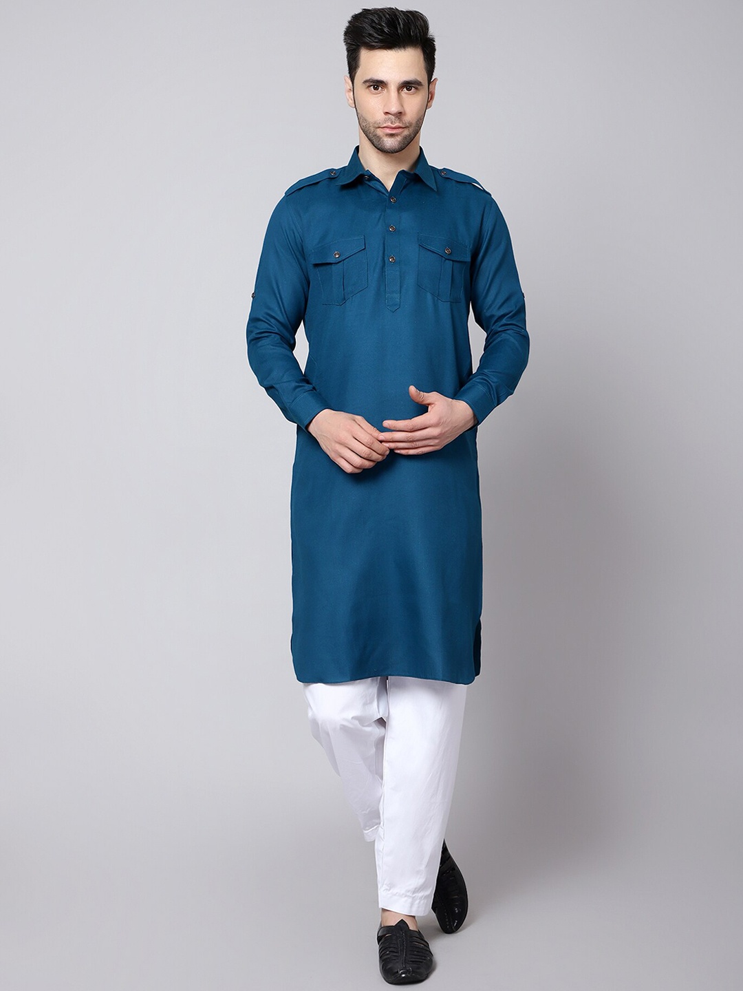 

HERE&NOW Men Pathani Curved Kurta with Salwar, Navy blue