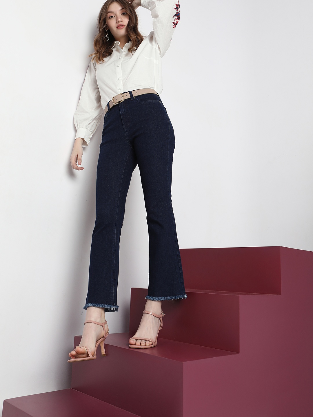 

Vero Moda Women Bootcut High-Rise Cotton Jeans, Blue